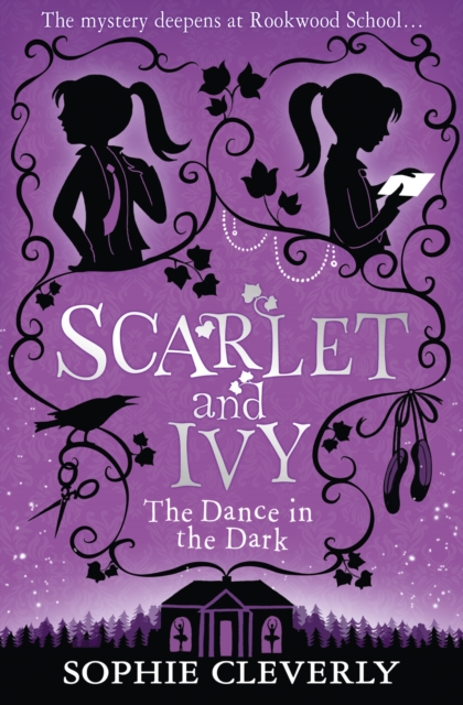 The Dance in the Dark: A Scarlet and Ivy Mystery, Paperback / softback Book