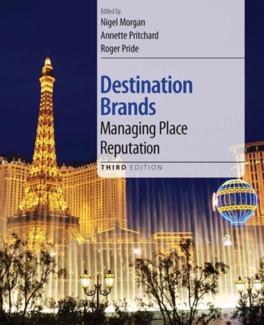 Destination Brands, Paperback / softback Book