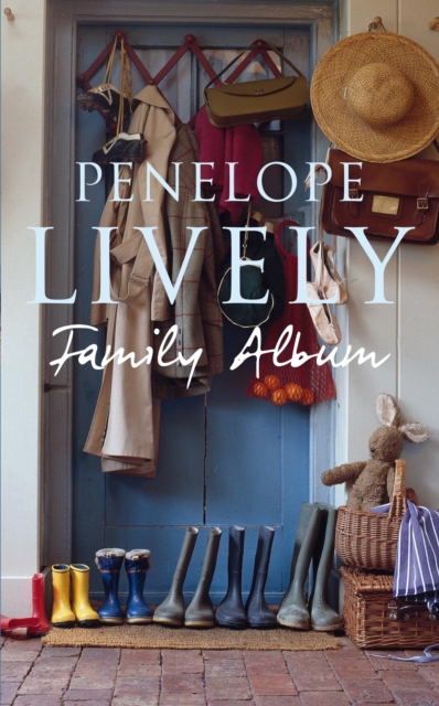 Family Album, EPUB eBook