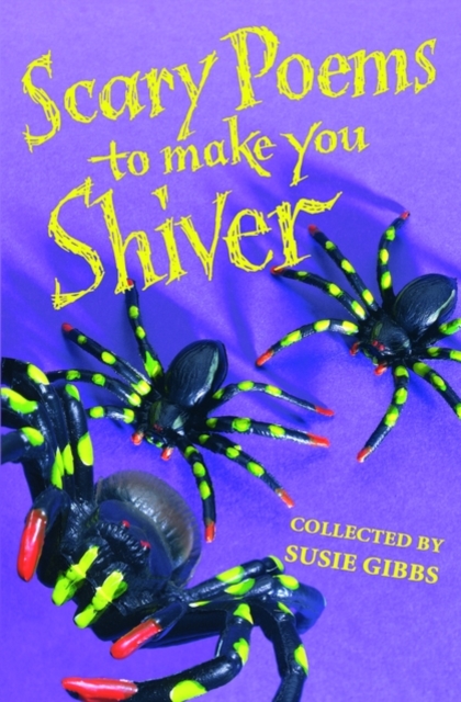 Scary Poems to Make You Shiver, Paperback Book