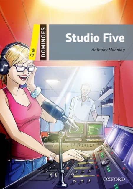 Dominoes: One: Studio Five, Paperback / softback Book