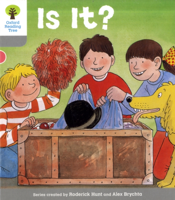 Oxford Reading Tree: Level 1: More First Words: Who Is It?, Paperback / softback Book