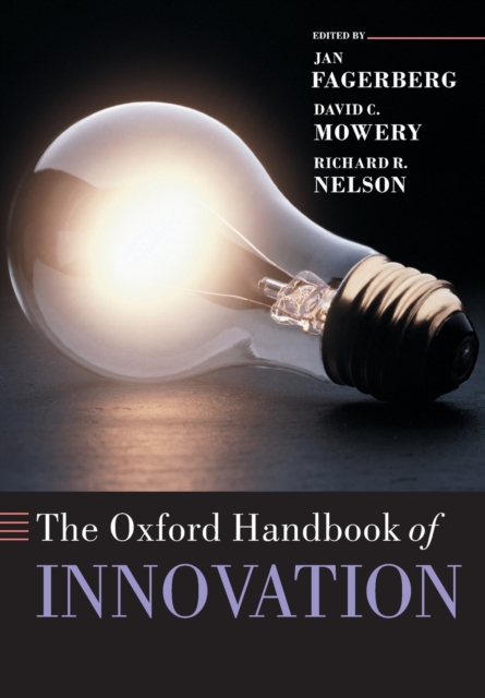 The Oxford Handbook of Innovation, Paperback / softback Book