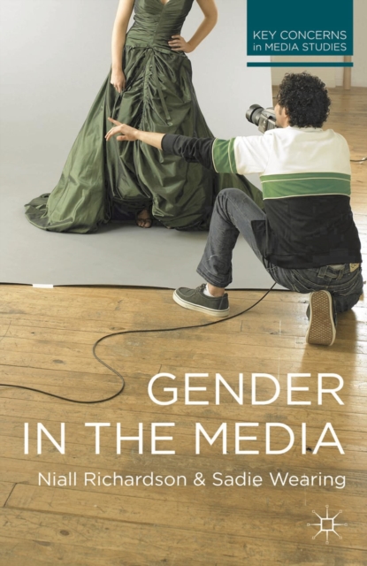 Gender in the Media, Paperback / softback Book