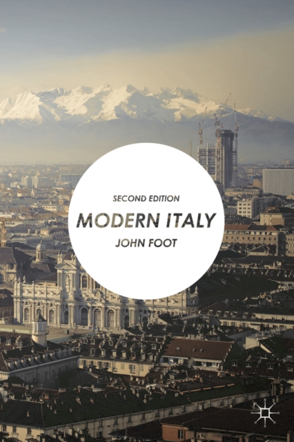 Modern Italy, Paperback / softback Book