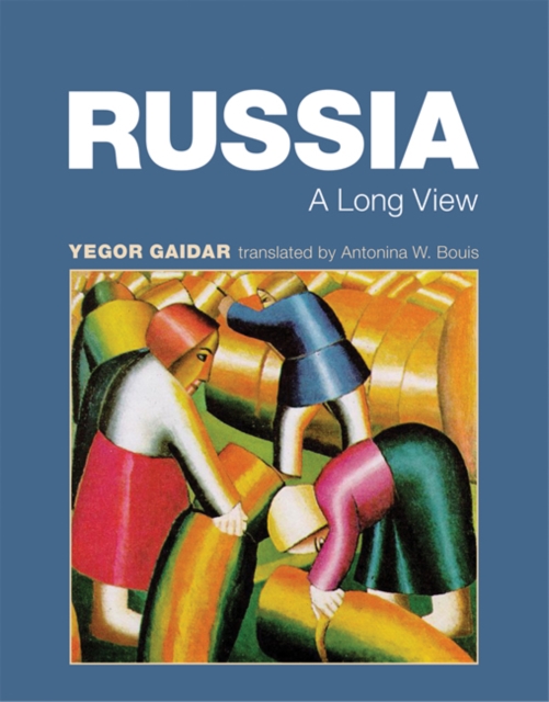 Russia : A Long View, Hardback Book
