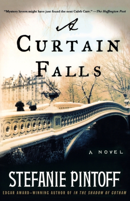 A Curtain Falls, Paperback / softback Book