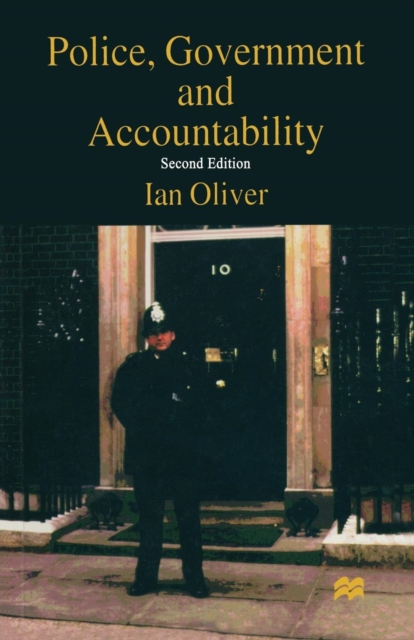 Police, Government and Accountability, Paperback / softback Book