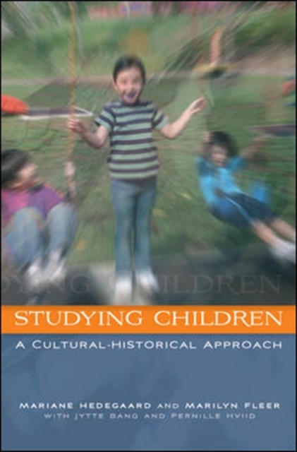 Studying Children: A Cultural-Historical Approach, Paperback / softback Book