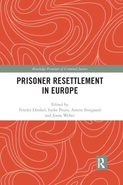Prisoner Resettlement in Europe, Paperback / softback Book