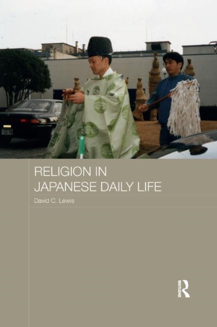 Religion in Japanese Daily Life, Paperback / softback Book