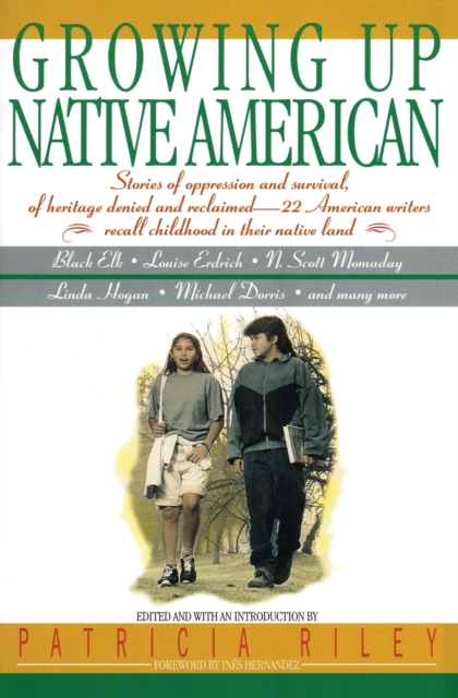 Growing Up Native Americ, Paperback / softback Book