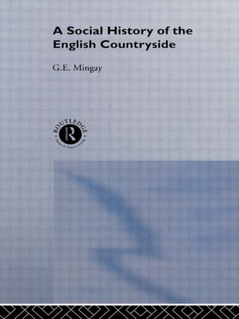 A Social History of the English Countryside, Hardback Book