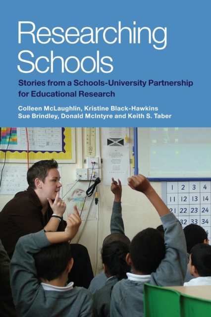 Researching Schools : Stories from a Schools-University Partnership for Educational Research, Paperback / softback Book