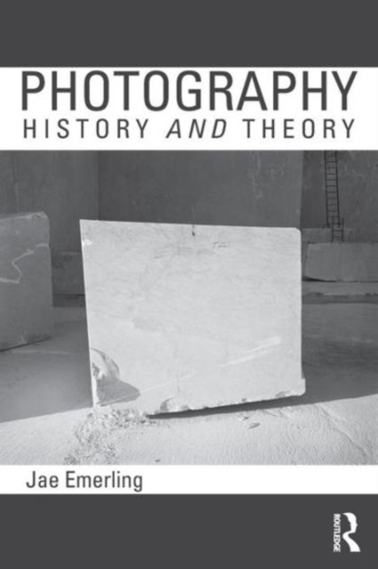 Photography: History and Theory, Paperback / softback Book