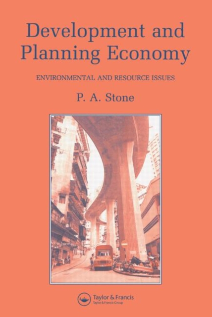 Development and Planning Economy : Environmental and resource issues, Paperback / softback Book