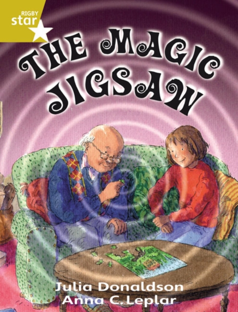 Rigby Star Guided 2 Gold Level: The Magic Jigsaw Pupil Book (single), Paperback / softback Book