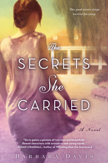 The Secrets She Carried, Paperback / softback Book