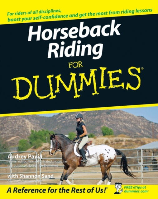 Horseback Riding For Dummies, Paperback / softback Book