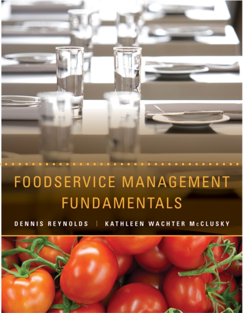 Foodservice Management Fundamentals, Hardback Book