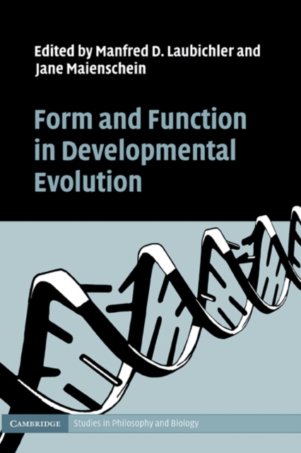 Form and Function in Developmental Evolution, Hardback Book