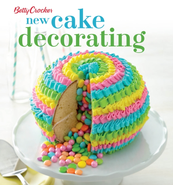 Betty Crocker New Cake Decorating, Spiral bound Book