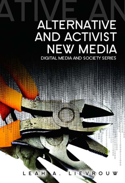 Alternative and Activist New Media, Paperback / softback Book