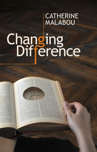 Changing Difference, Hardback Book