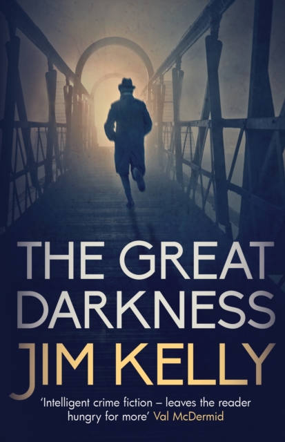 The Great Darkness : A Cambridge Wartime Mystery, Paperback / softback Book