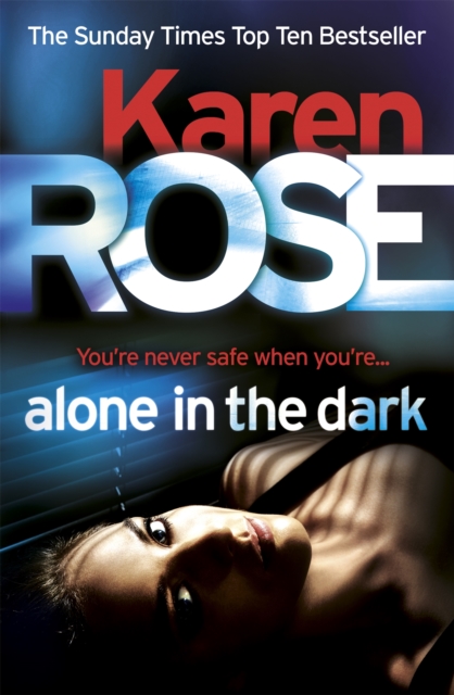 Alone in the Dark (The Cincinnati Series Book 2), EPUB eBook