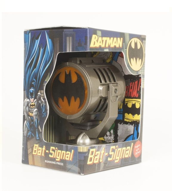 Batman: Metal Die-Cast Bat-Signal, Mixed media product Book