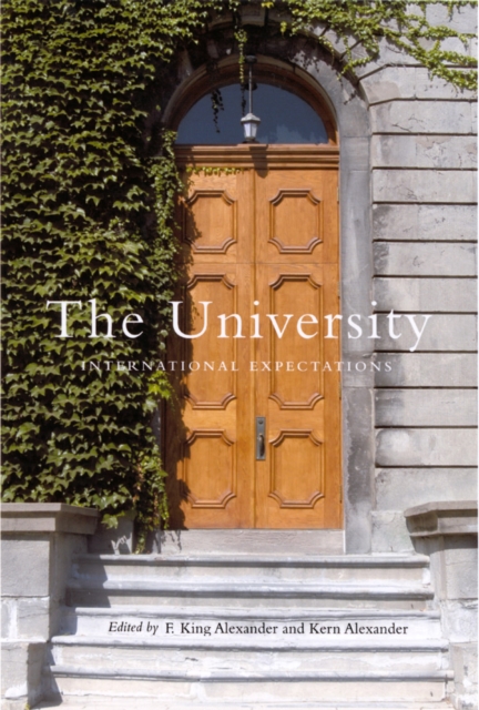 The University : International Expectations, Hardback Book