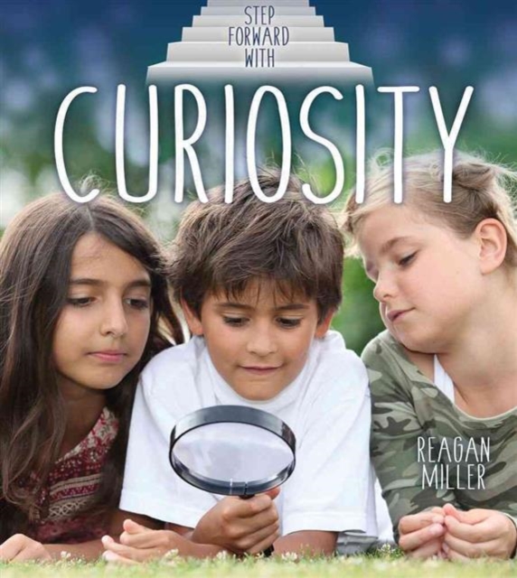 Step Forward With Curiosity, Paperback / softback Book