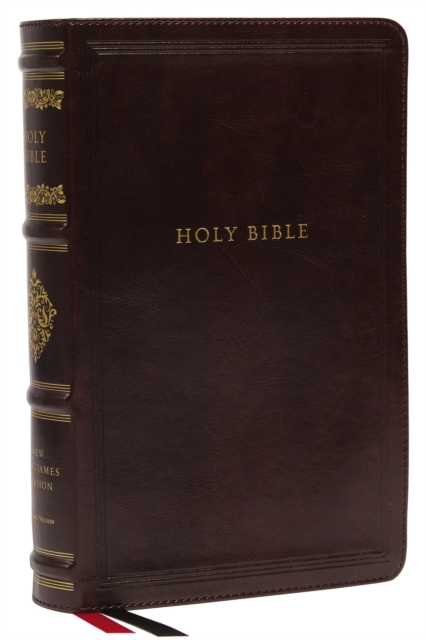 NKJV, Personal Size Reference Bible, Sovereign Collection, Leathersoft, Brown, Red Letter, Thumb Indexed, Comfort Print : Holy Bible, New King James Version, Leather / fine binding Book