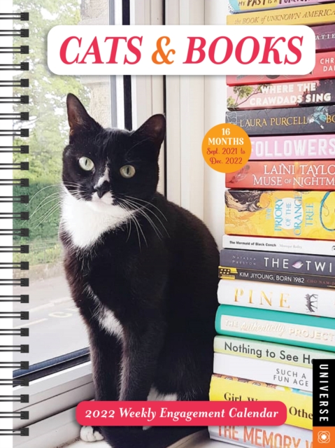 Cats & Books 16-Month 2021-2022 Weekly Engagement Calendar, Calendar Book