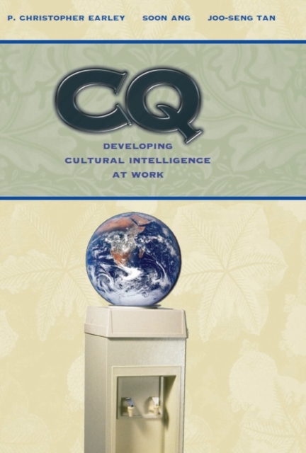 CQ : Developing Cultural Intelligence at Work, Hardback Book