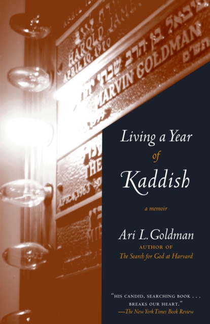 Living a Year of Kaddish : A Memoir, Paperback / softback Book