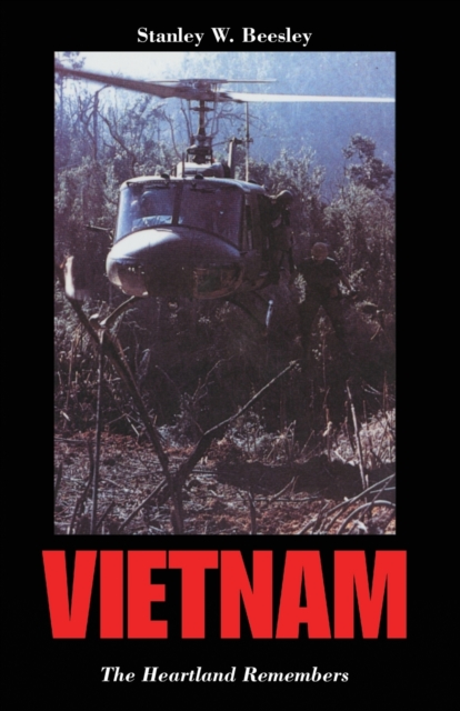 Vietnam : The Heartland Remembers, Paperback / softback Book