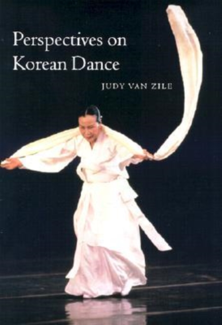 Perspectives on Korean Dance, Paperback / softback Book