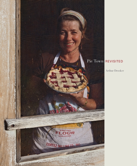 Pie Town Revisited, Paperback / softback Book