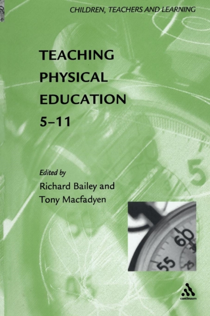 Teaching Physical Education 5-11, Paperback / softback Book