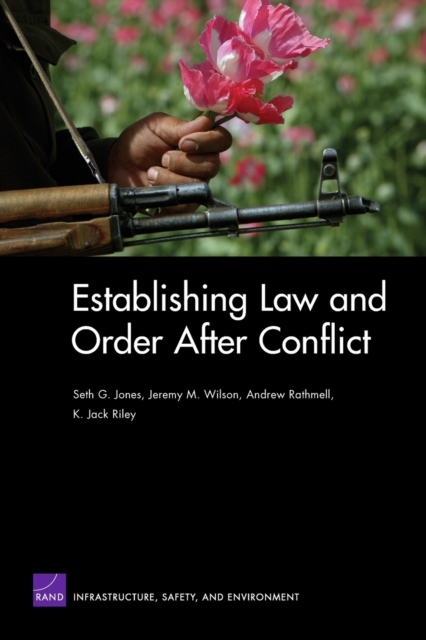Establishing Law and Order After Conflict, Paperback / softback Book