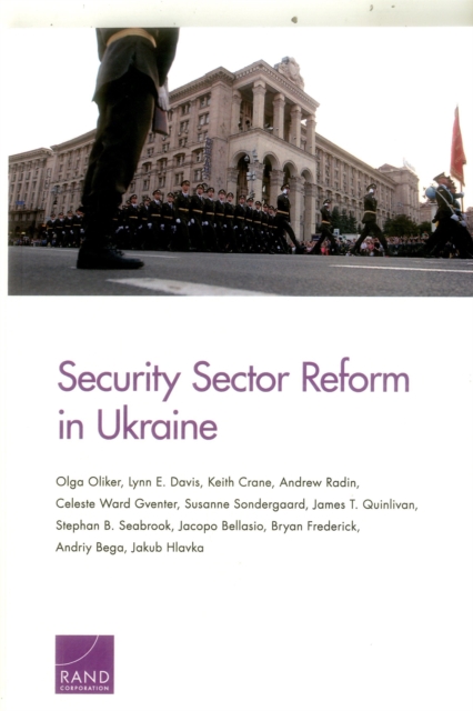 Security Sector Reform in Ukraine, Paperback / softback Book
