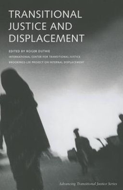 Transitional Justice and Displacement, Paperback / softback Book