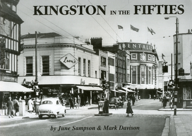 Kingston in the Fifties, Paperback / softback Book