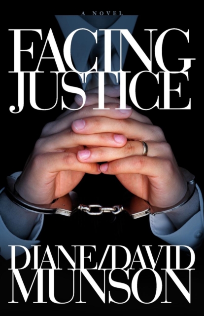 Facing Justice, Paperback / softback Book