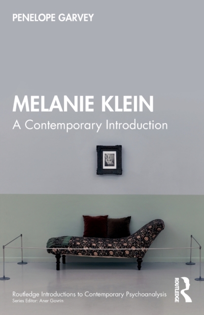 Melanie Klein : A Contemporary Introduction, Paperback / softback Book