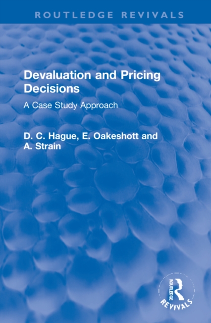Devaluation and Pricing Decisions : A Case Study Approach, Hardback Book