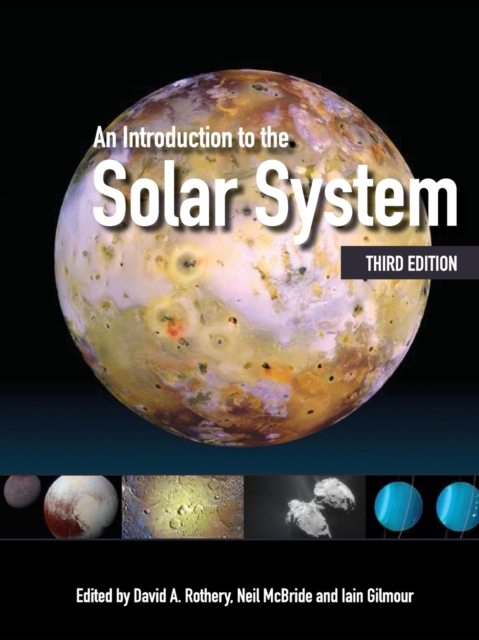 An Introduction to the Solar System, Paperback / softback Book