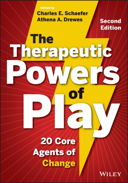 The Therapeutic Powers of Play : 20 Core Agents of Change, Paperback / softback Book